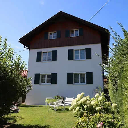 Allgaeu Oase Apartman *